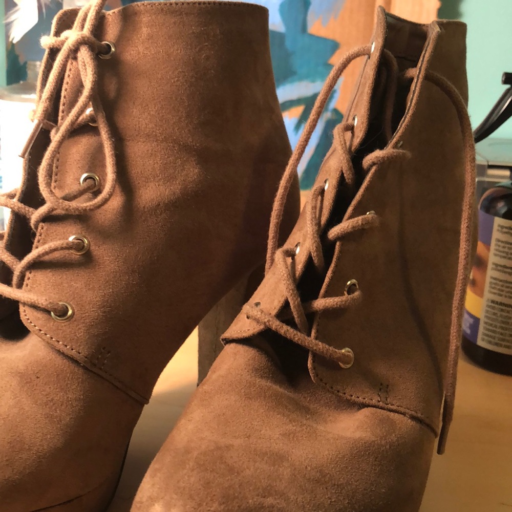 Suede ankle boots.